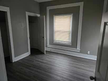 4th image of 515 W Broadway St #2