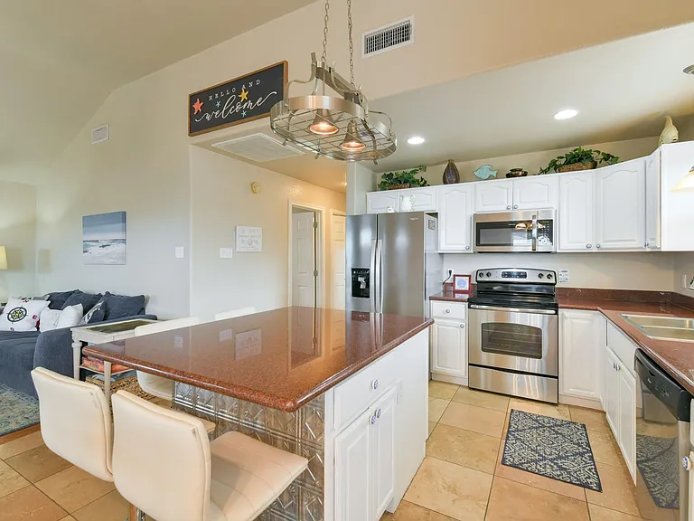 4131 Jackson Dr — Photo 24