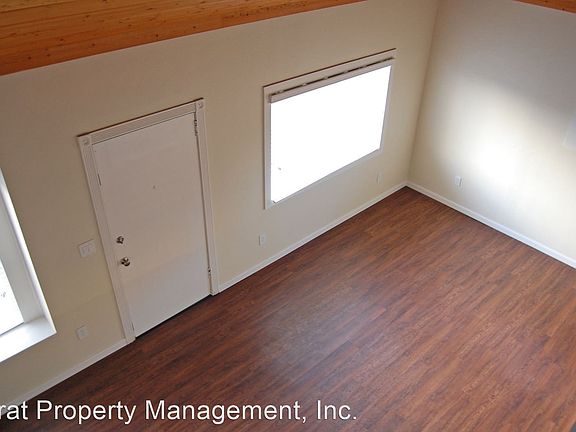 4th image of 3795 1st Ave