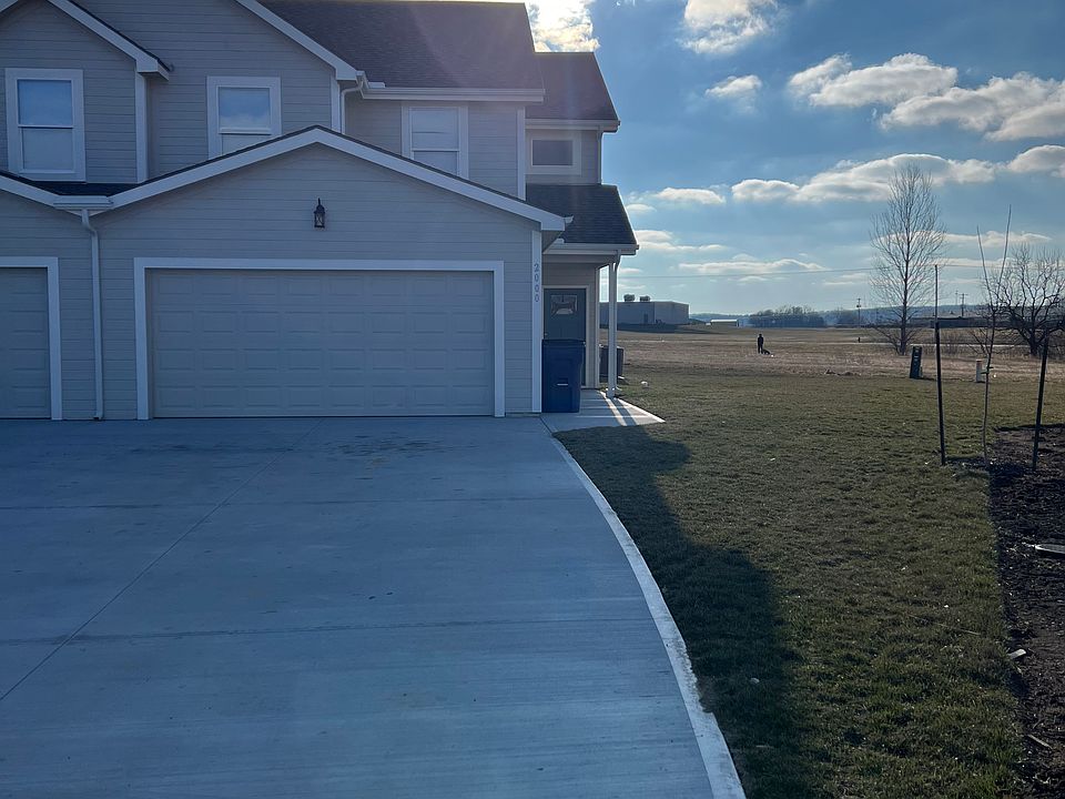 1st image of 2015 Country View Ct