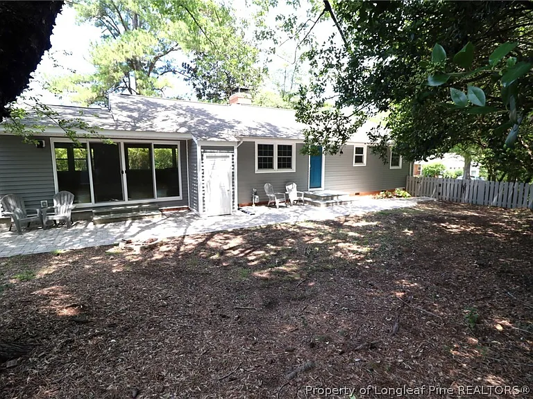 1009 Dogwood Ln — Photo 43