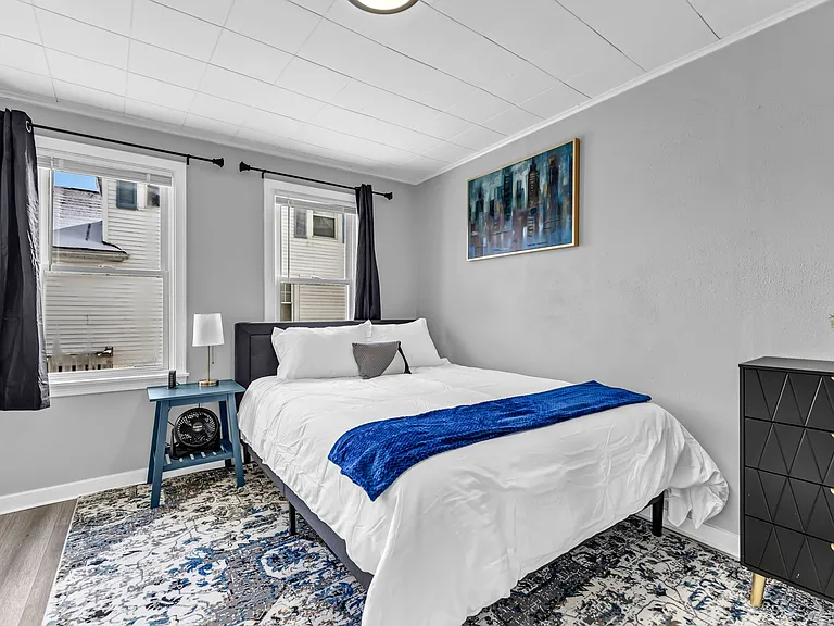 77 Union St #2 — Photo 6