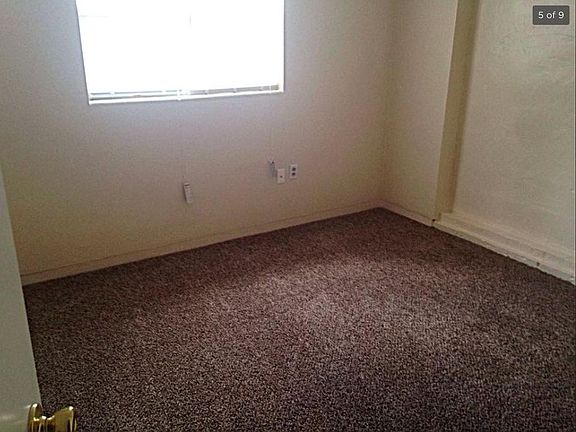 5th image of 2218 Drake Dr