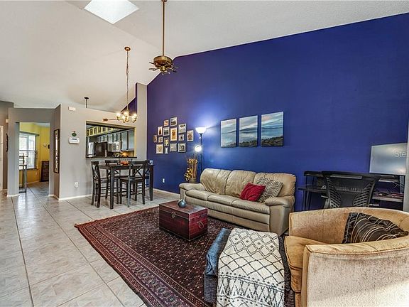 5th image of 12229 Augusta Woods Cir