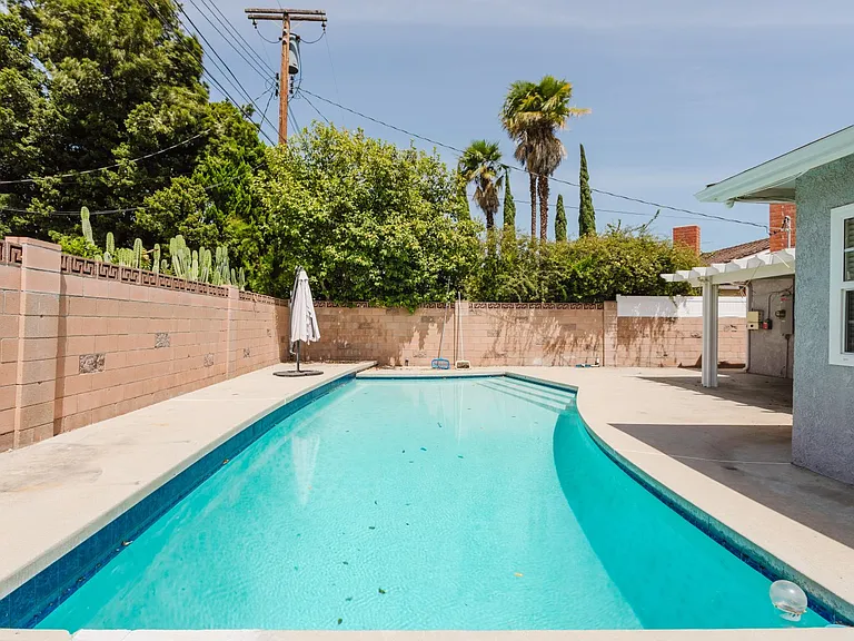 17419 Blackhawk St — Photo 53