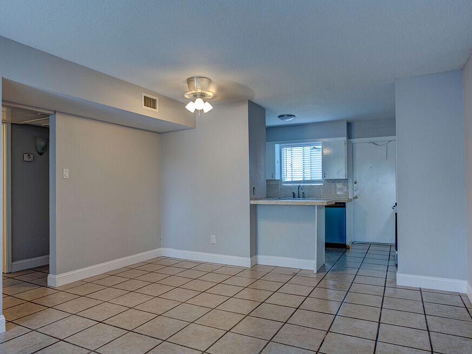 1st image of 3936 Brushwood Ln #32A