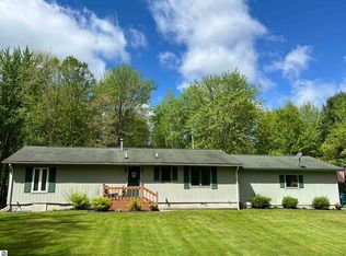 4131 W Salt River Rd, Shepherd, MI 48883