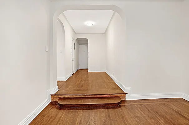 Rented by B Gans Management | media 8