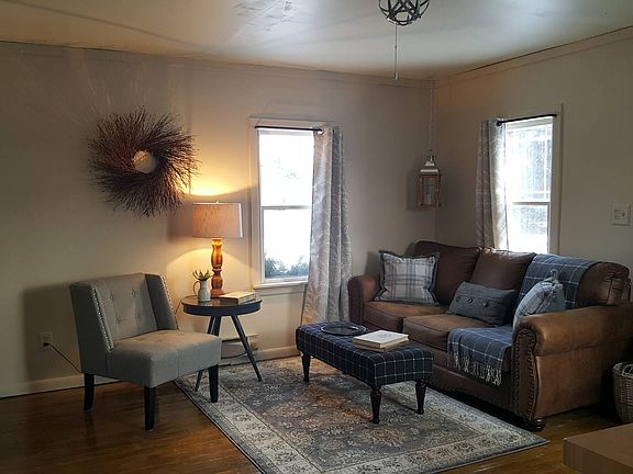 2nd image of 2606 21st Ave