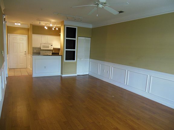 2nd image of 4207 S Dale Mabry Hwy Unit 5106