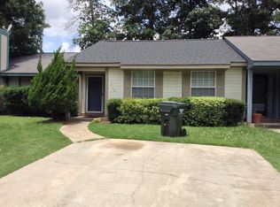 312 Somerset Dr, Warner Robins, GA 31088