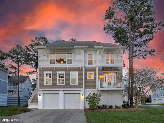 2nd image of 30204 Seaglass Way N