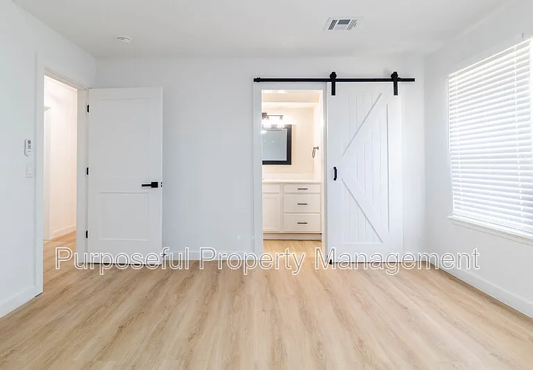 8913 Bentree Country Way — Photo 22