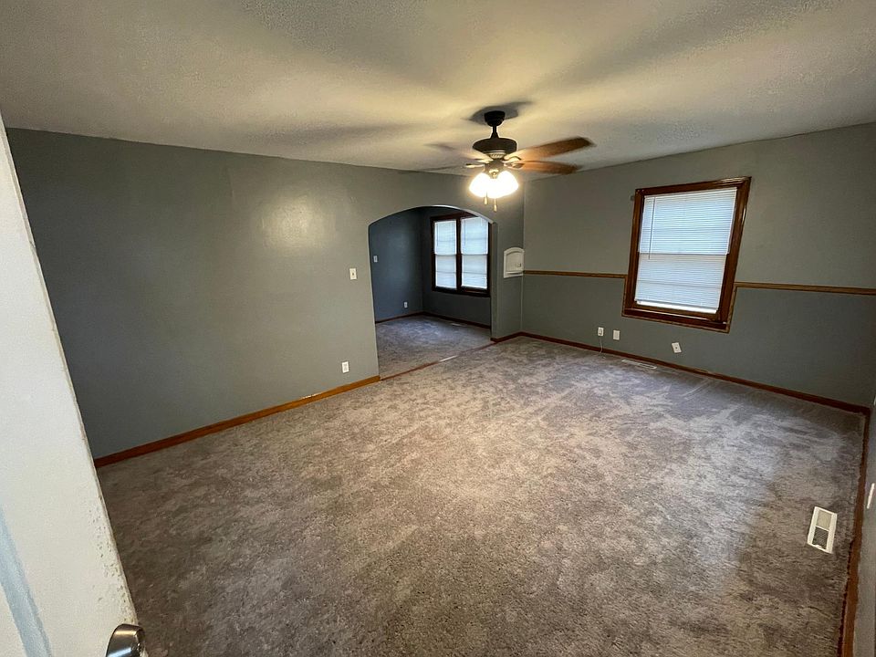 1st image of 316 W Olive Ave