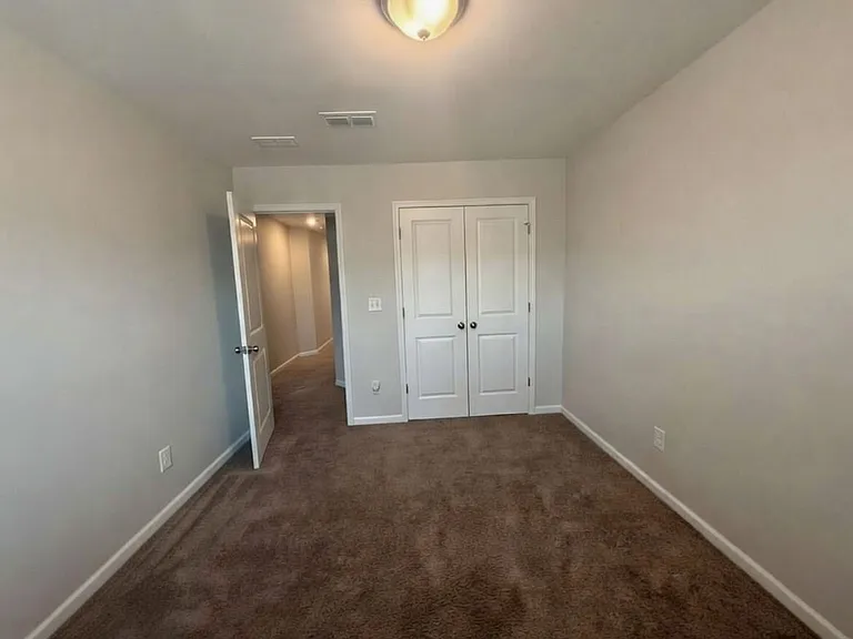 5215 Maynard Hill Dr — Photo 27