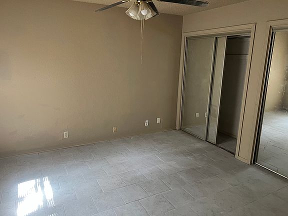 5th image of 633 NW 121st Ter