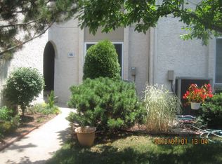 18 Thoreau Dr, Plainsboro, NJ 08536