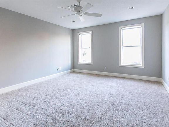5th image of 453 Brookwood Estates Dr