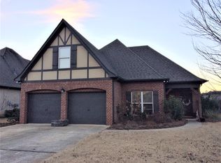249 Lacey Ave, Maylene, AL 35114