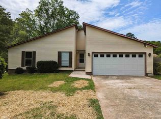 9415 Wood Knoll Way, Jonesboro, GA
