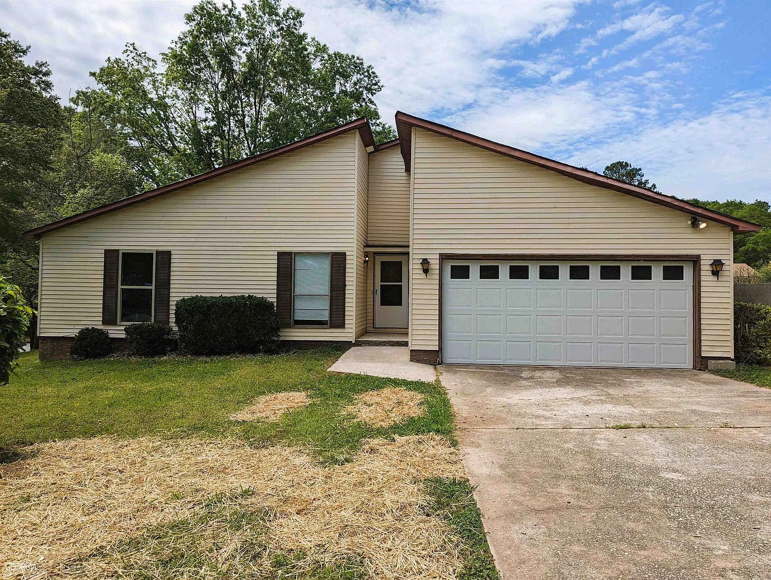 9415 Wood Knoll Way photo 1