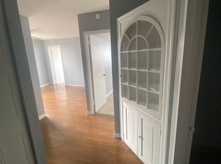 Sumnerwood Condominium, Hartford, CT 06105