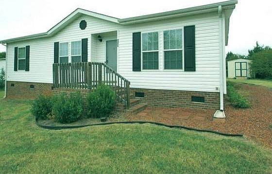 1st image of 4496 Phoenix Dr