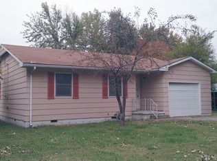 1204 E 11th St, Lamar, MO 64759