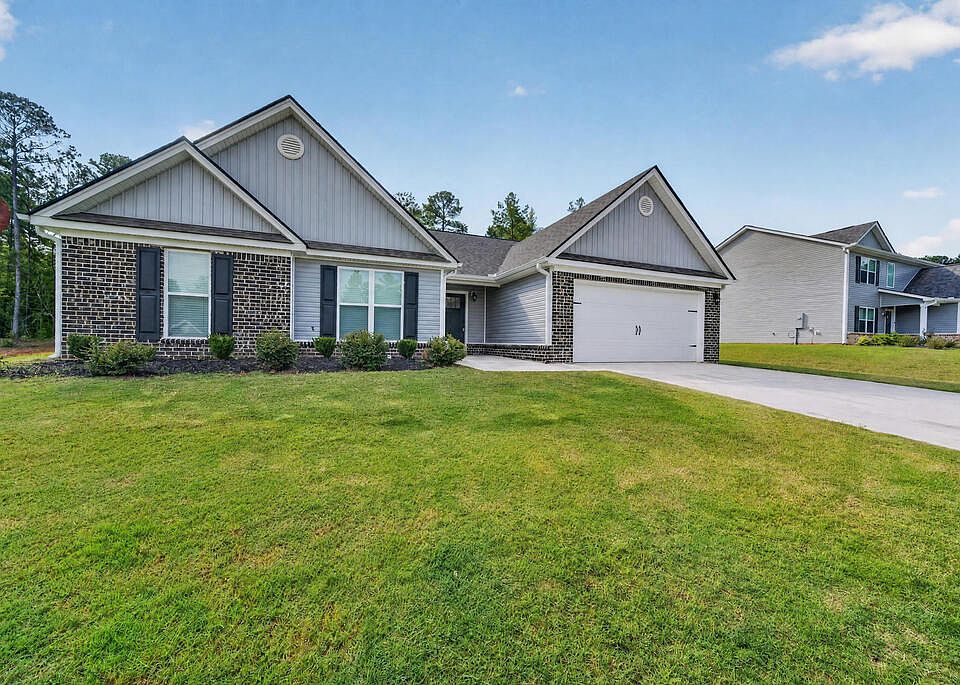 1st image of 421 Riley Cir NW