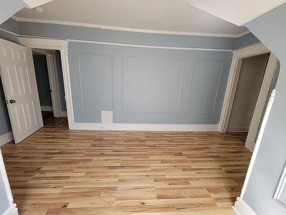 3rd image of 34 Farley Ave Floor 3
