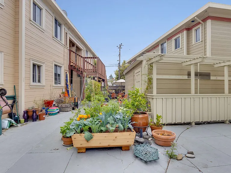 3818 Opal Street — Photo 7