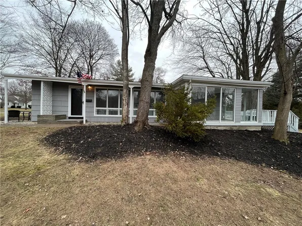 12 Virginia Ln, Rochester, NY 14624