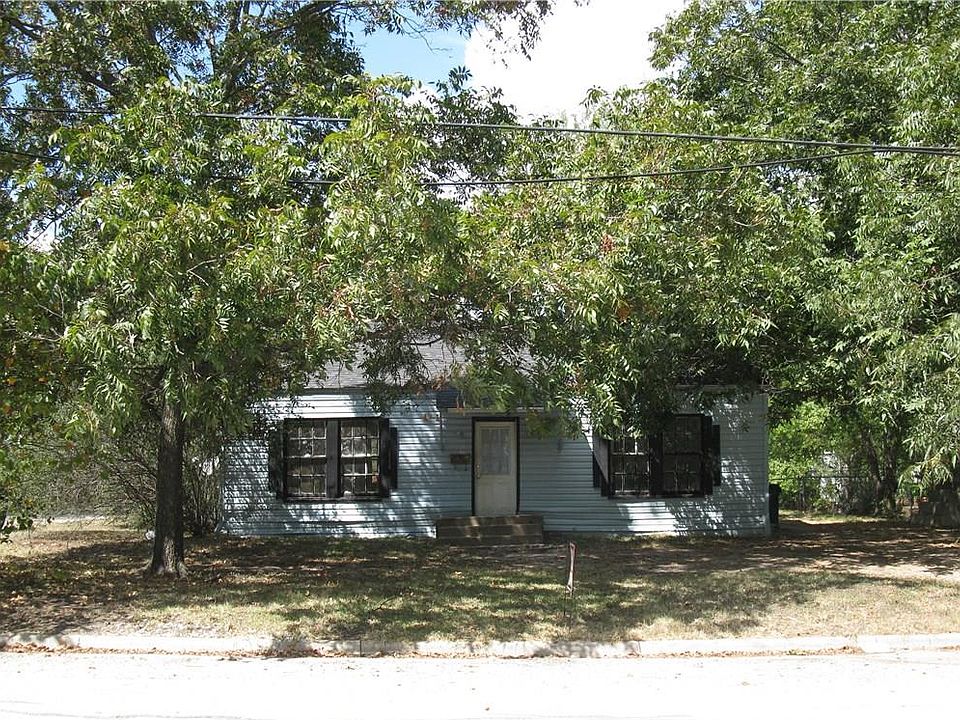 1st image of 1418 W Park Ave