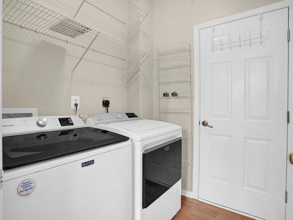2907 Andover Glen Rd #2907