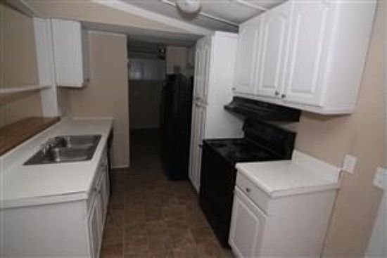 2nd image of 282 Lakeview Dr