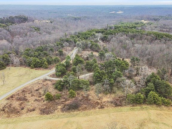 4th image of 20795 Sterling Rd