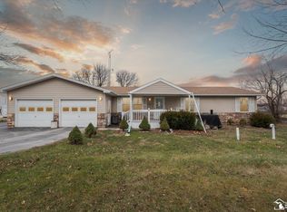 12953 Lavigne Rd, La Salle, MI 48145