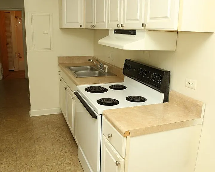 1500 Grady Ave — Photo 8