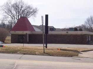 1260 35th St, Marion, IA 52302
