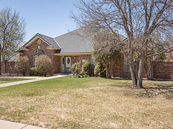 3rd image of 309 Bradley Ln