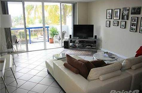 5th image of 2370 NE 135th St APT 309