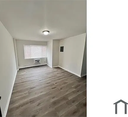 2 bed, 950 sqft, $1,890 — Photo 2