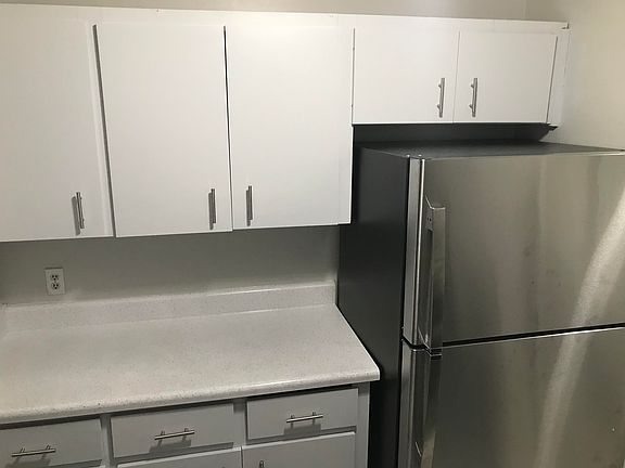 3rd image of 4110 Maine St APT 6