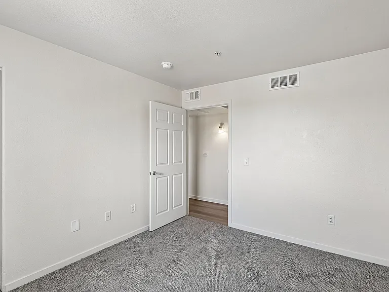 50-web-or-mls-unit B216-022