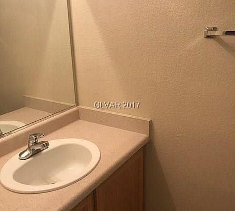 5th image of 6549 Horseshoe Bar Ln Unit 102