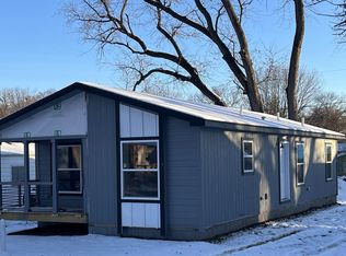 6775 Hamilton St, Omaha, NE 68132