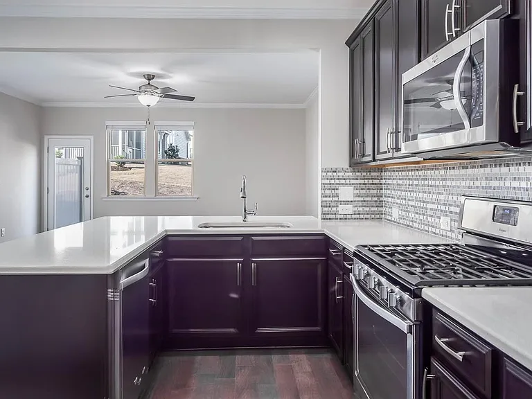 268 Rubrum Dr — Photo 3