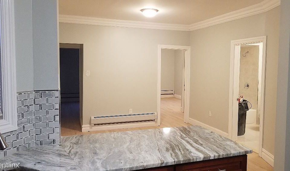 331 Ave E 1