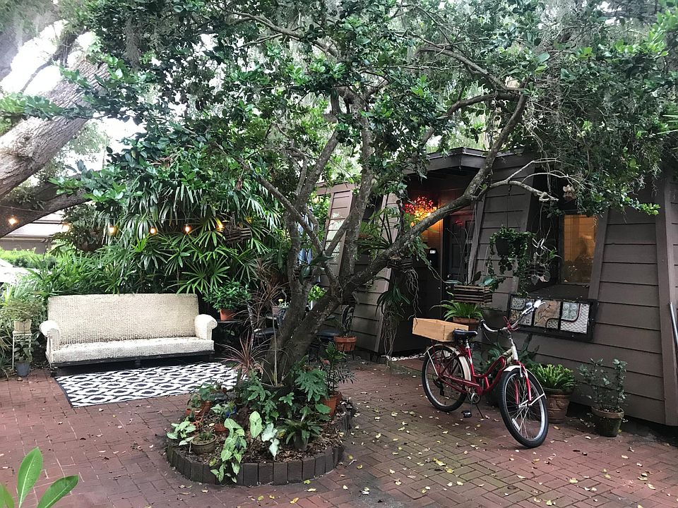 1st image of 1155 Washington Ave