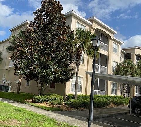 2nd image of 3000 Laurel Park Ln Unit 204